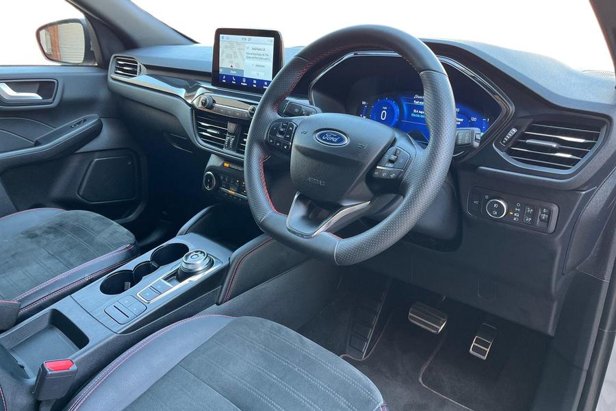 Ford Kuga Photo autoimg-21d515ea4d1740cad37a418b93a23b22b42dabfc.jpg