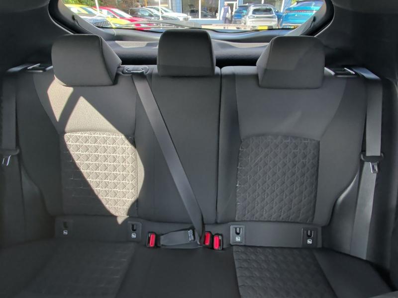 Used Toyota C-HR NV21USD 30