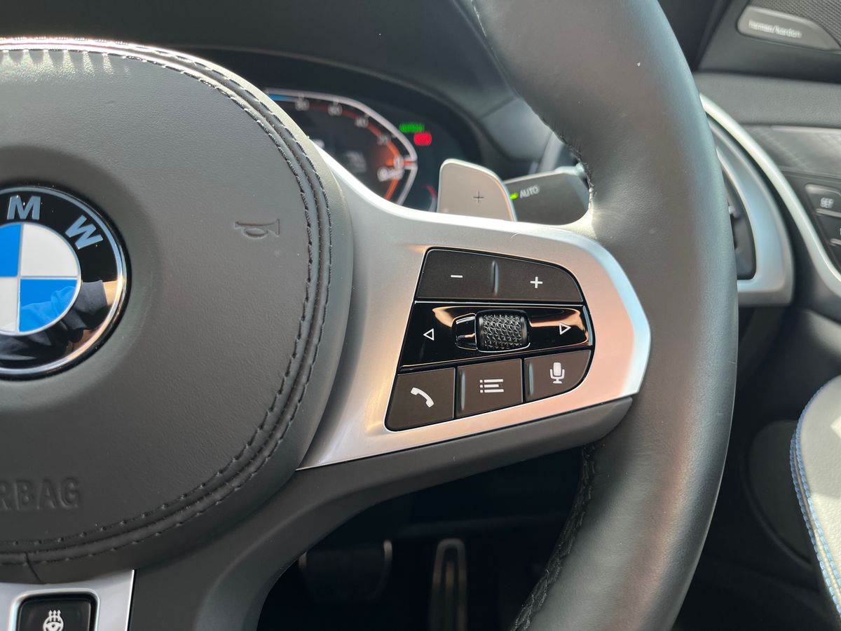 BMW X4 Photo 16