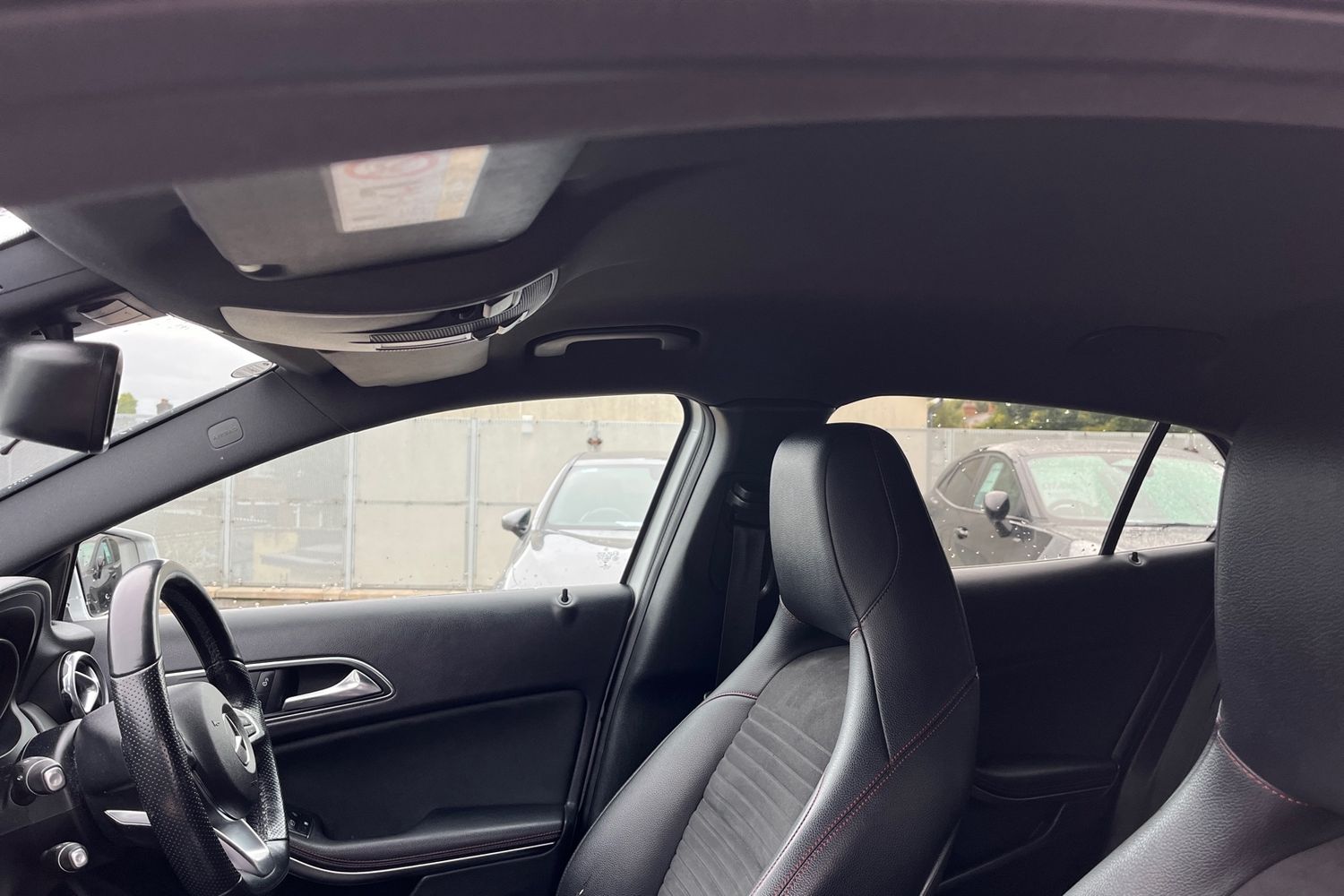 Mercedes-Benz GLA Photo 18