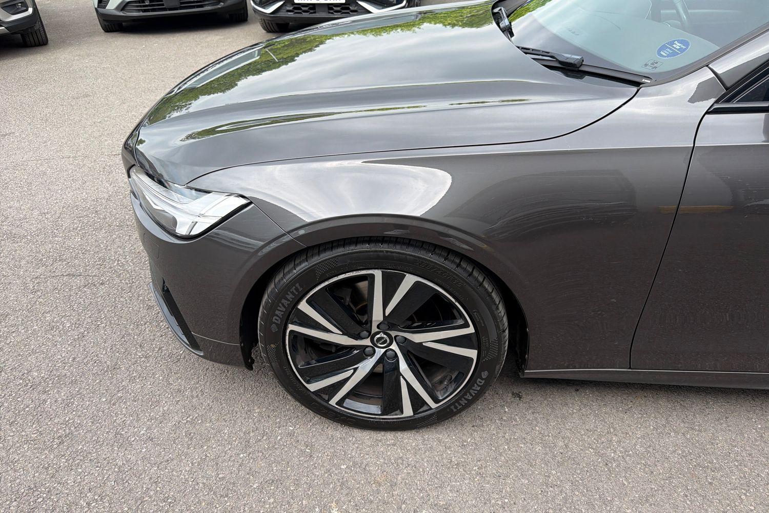 Volvo V90 Photo 37