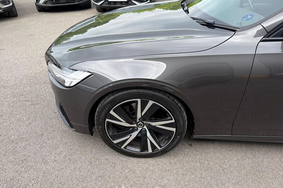 Volvo V90 Photo autoimg-21e5935221fd3801dc9f4960a3325adb39b47995.jpg