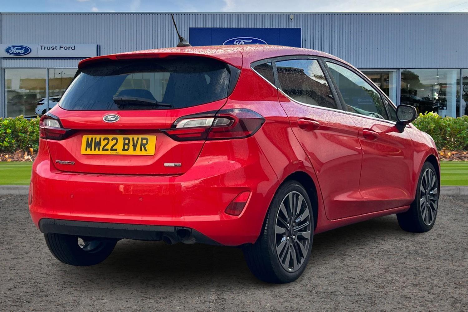Ford Fiesta Photo 3