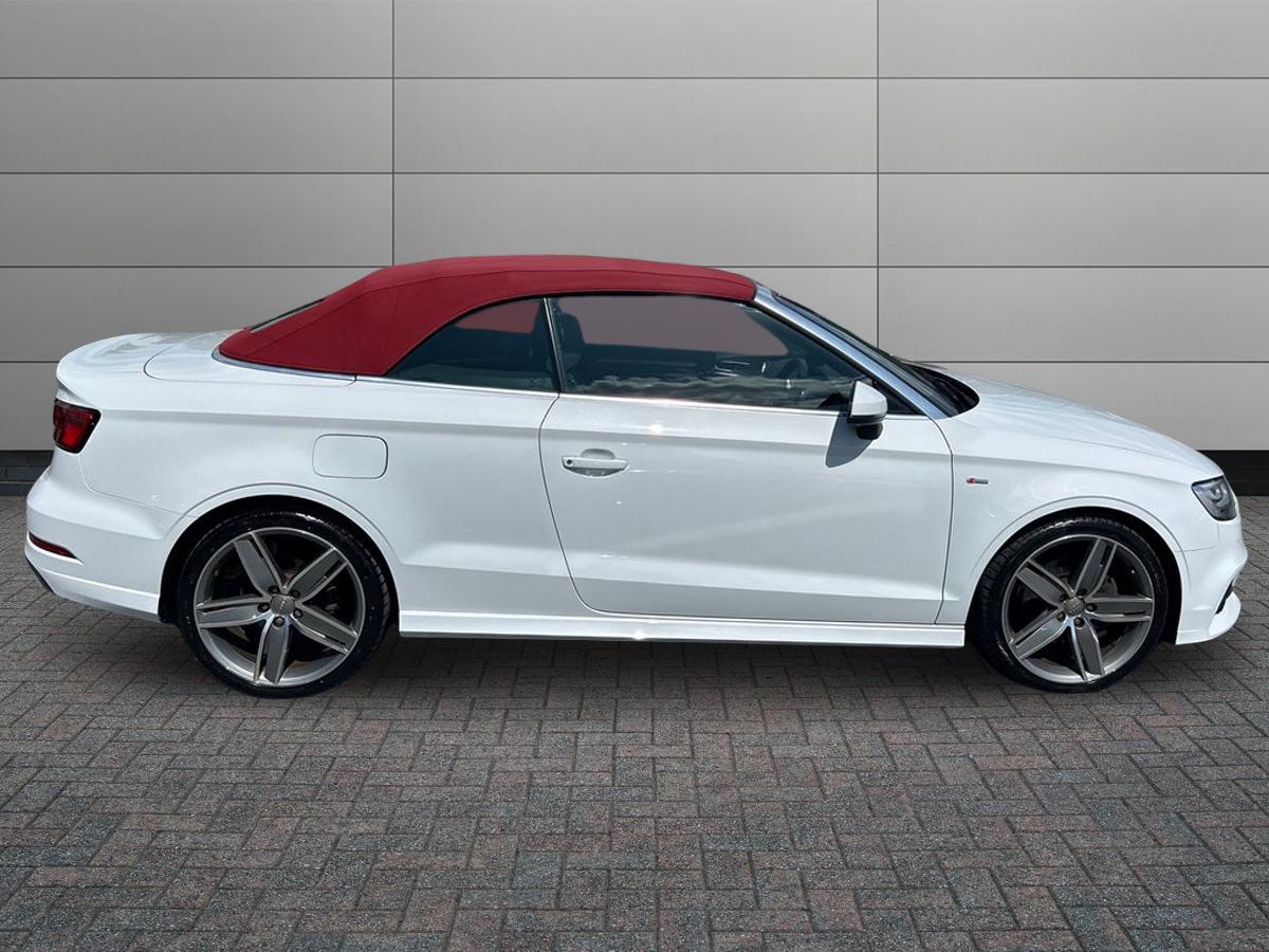 Audi A3 Cabriolet Photo 4