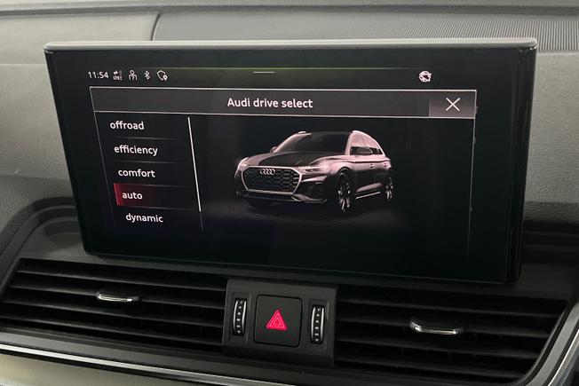 AUDI Q5 Photo 24