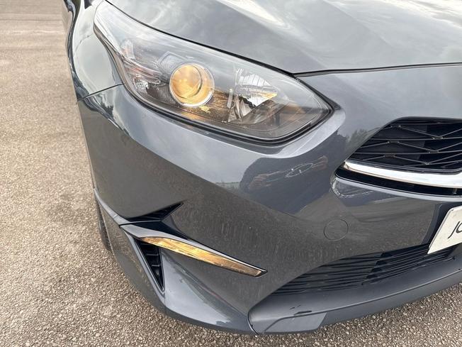 KIA Ceed Photo 30