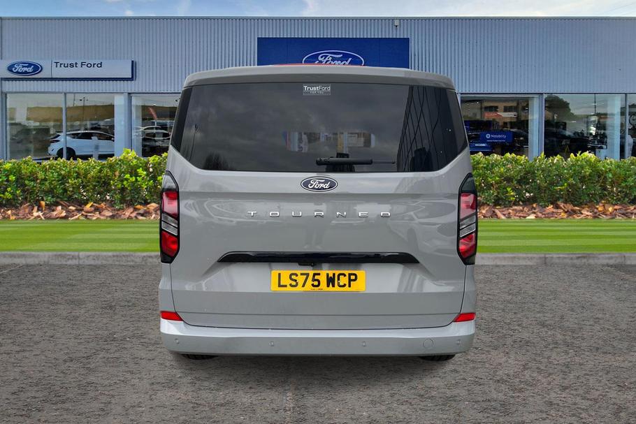 Used Ford TOURNEO CUSTOM LS75WCP 12