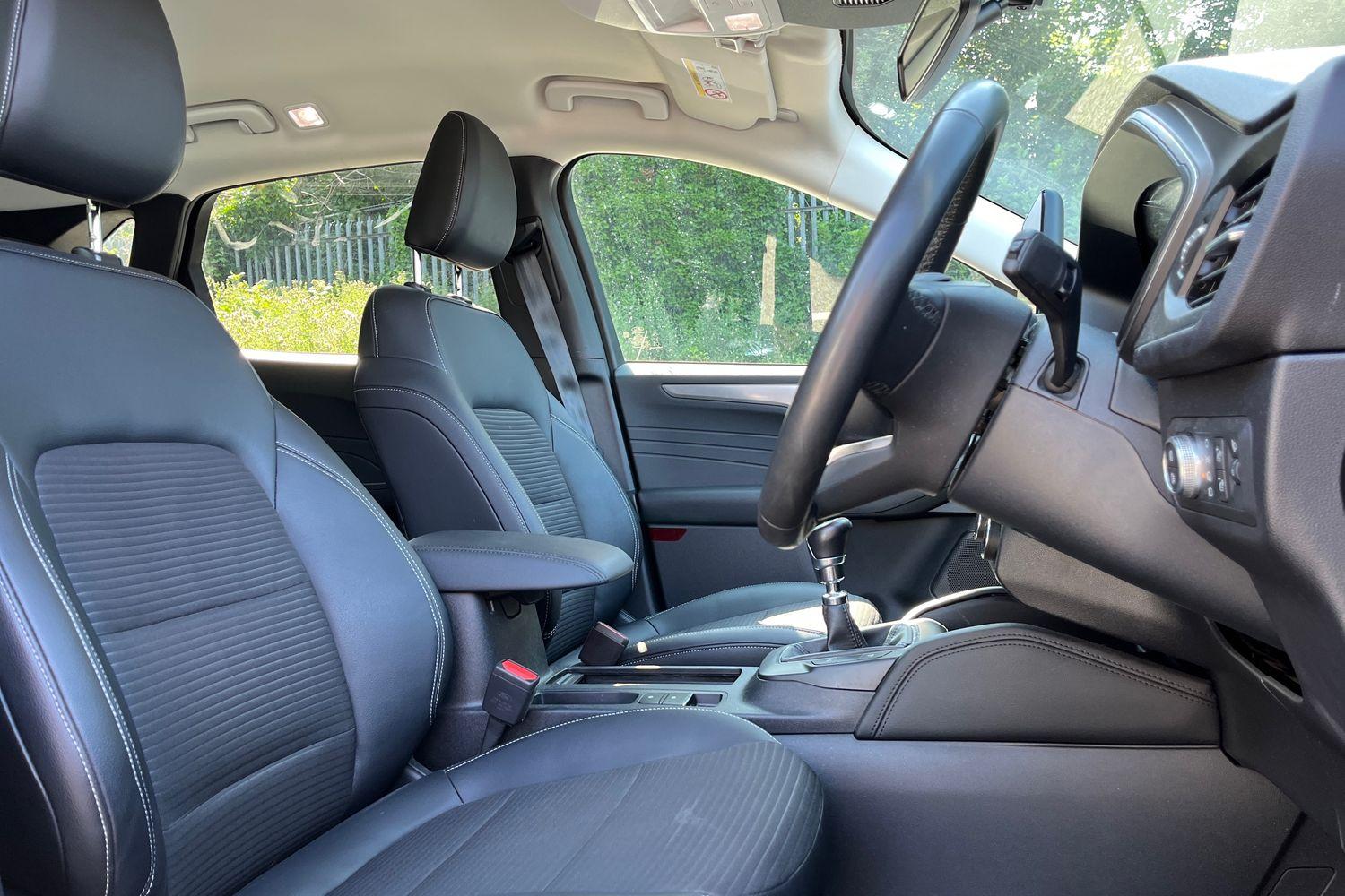 Ford Kuga Photo 16