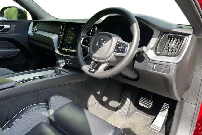 VOLVO XC60 Photo 6