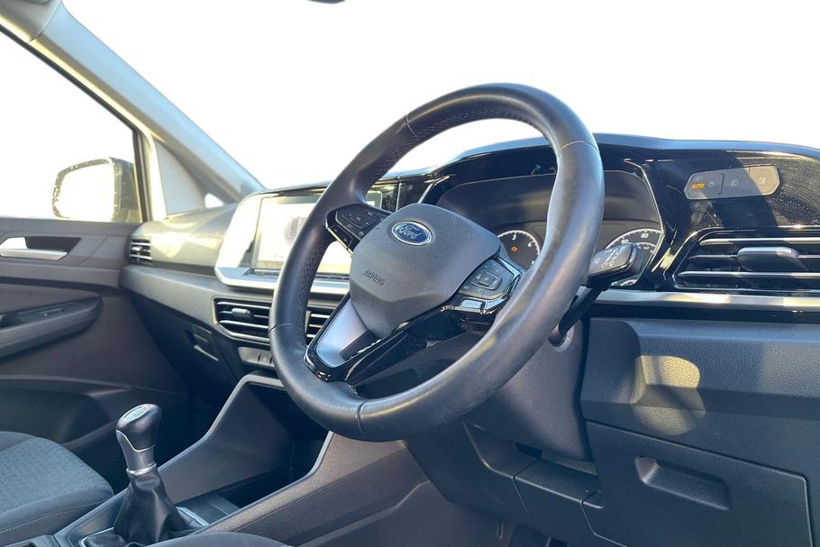 Used Ford TOURNEO CONNECT YGZ7612 9