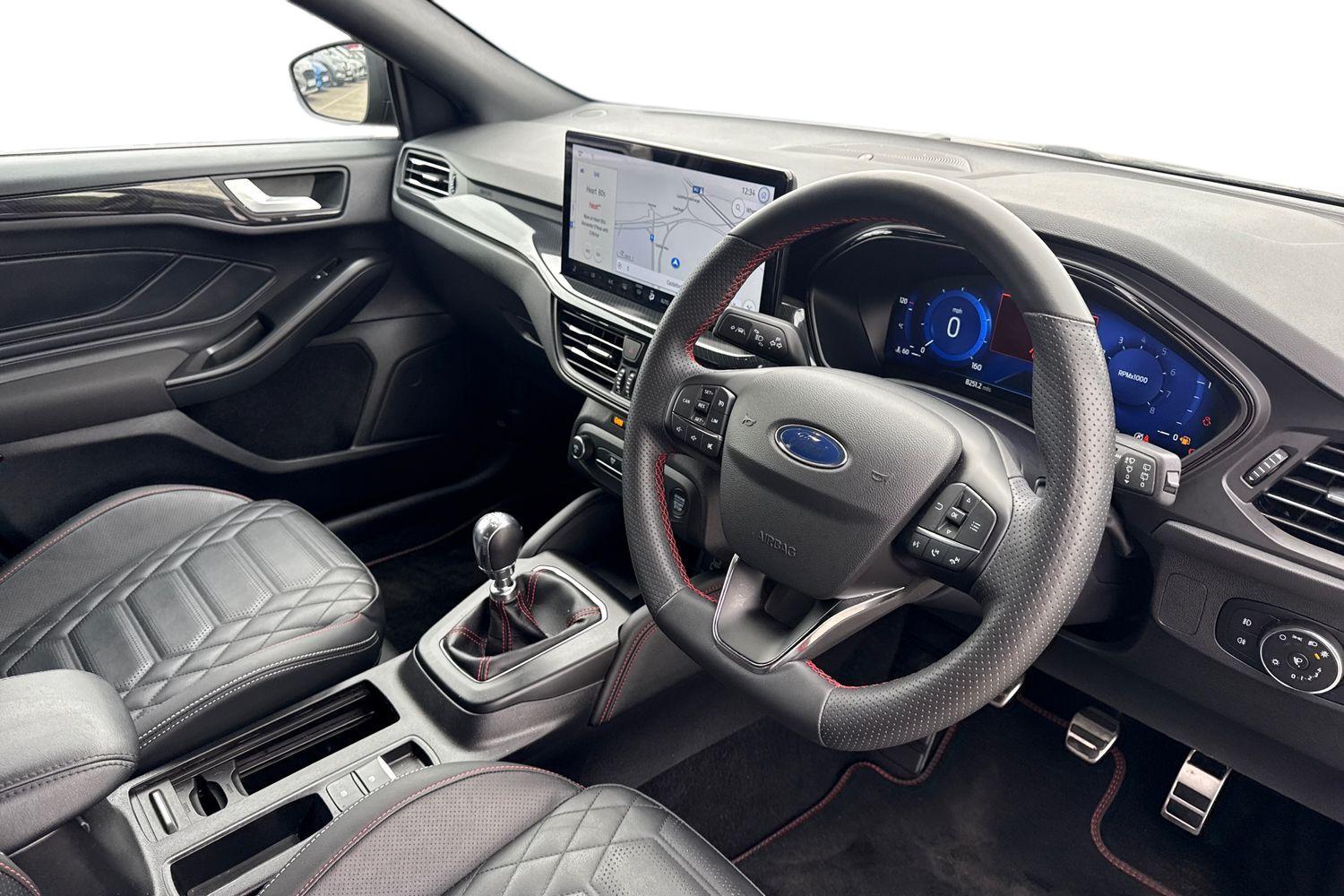 Ford FOCUS Photo 8
