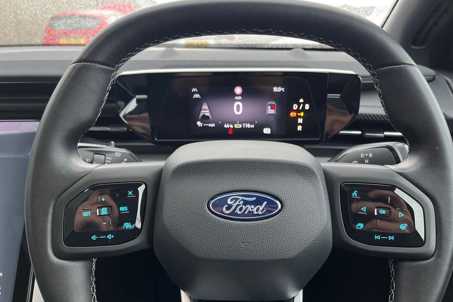 Ford Explorer Photo autoimg-2209ffc4b10a96df1d83f2b2a42a6b8d0fc081ba.jpg