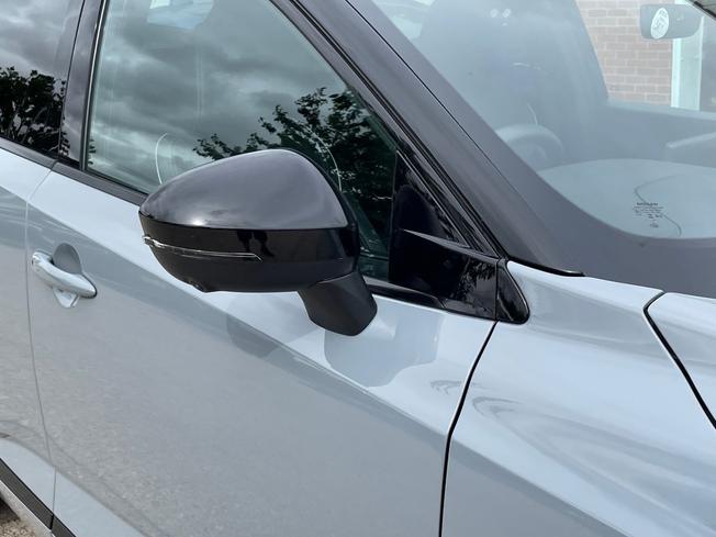 NISSAN Qashqai Photo 20
