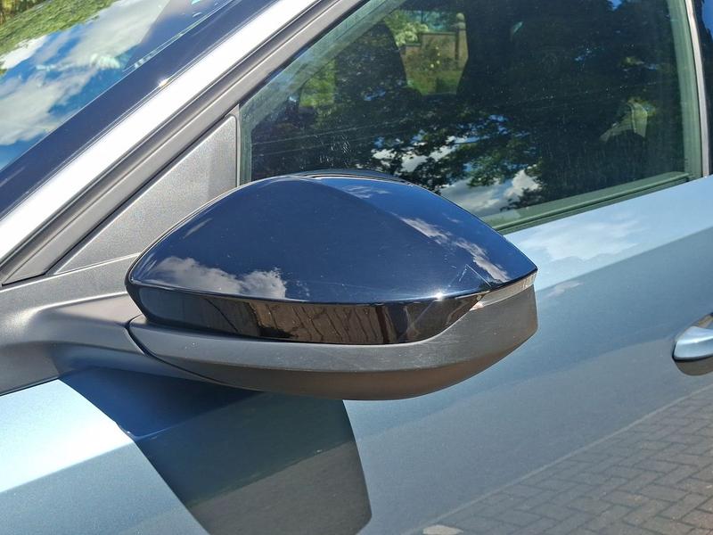 Used Peugeot 5008 KM25WGF 25