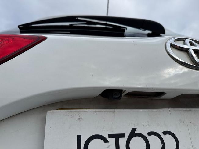 Toyota YARIS Photo 22