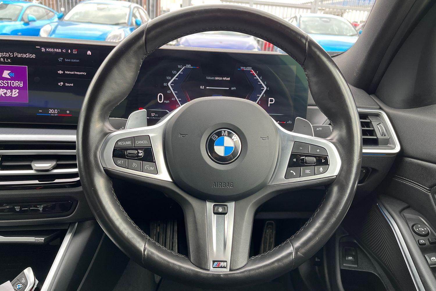 BMW 3 SERIES Photo 11