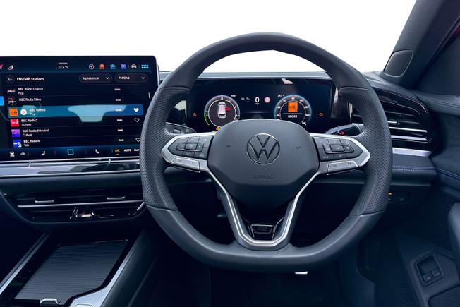 Volkswagen Passat Photo 11