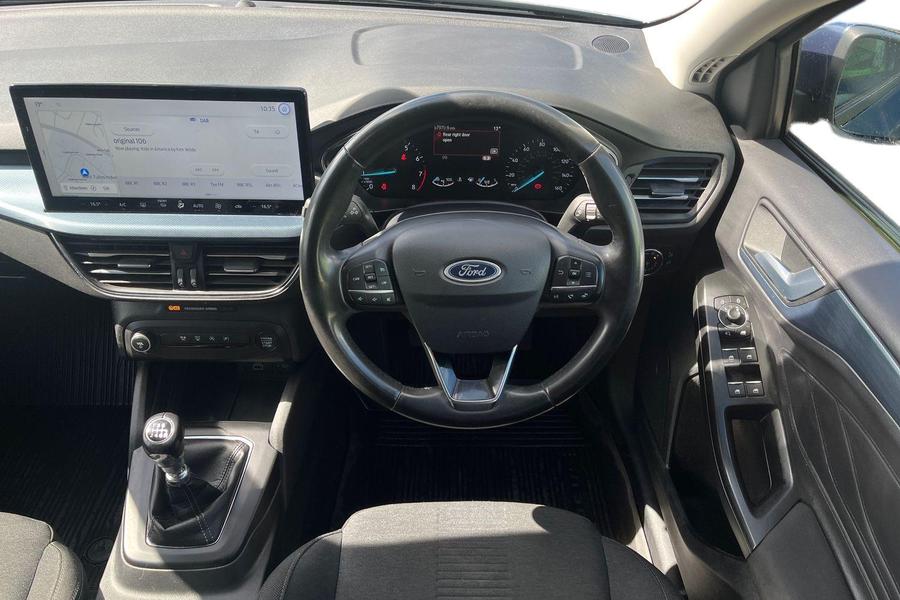 Ford Focus Photo autoimg-222556eb1d417c0cfbafad4dd2174e777cc89fb3.jpg