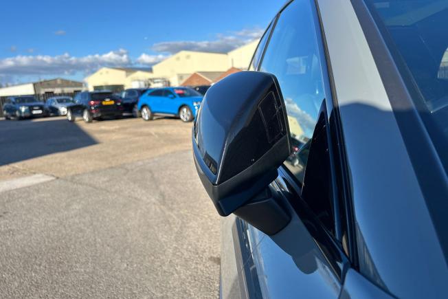 AUDI Q5 Photo 32