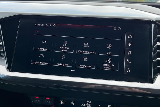 AUDI Q4 E-Tron Photo 30