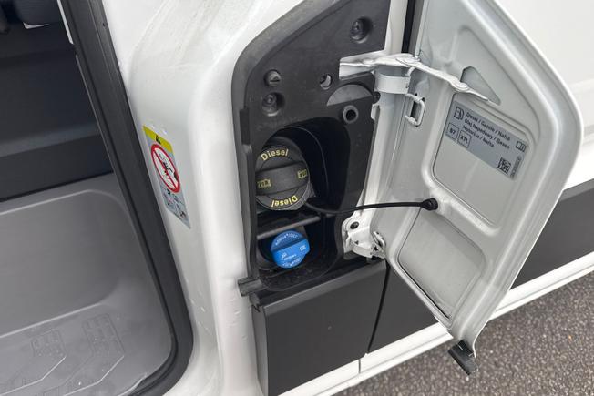 VOLKSWAGEN Crafter Photo 30