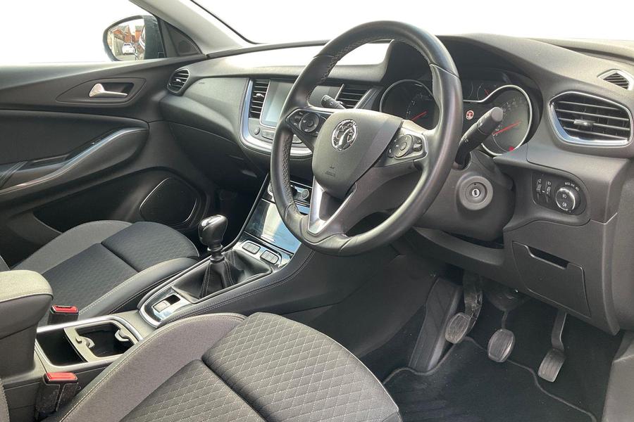 Vauxhall GRANDLAND X Photo autoimg-222c959a8ba7fae308a4fe914718b7f38ad212c2.jpg