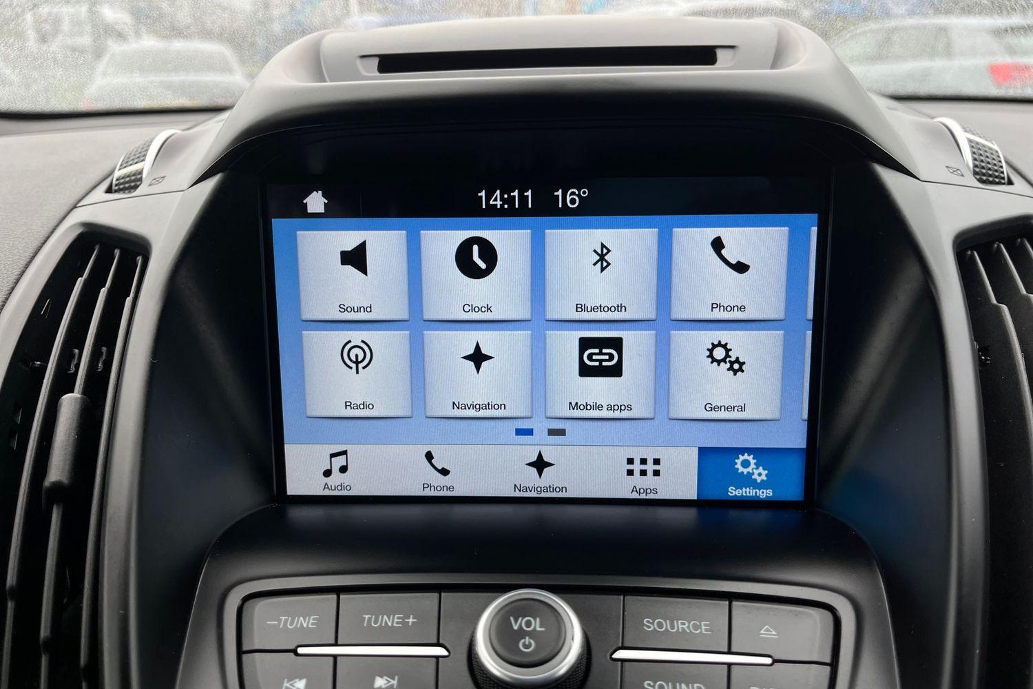 Ford KUGA Photo 37