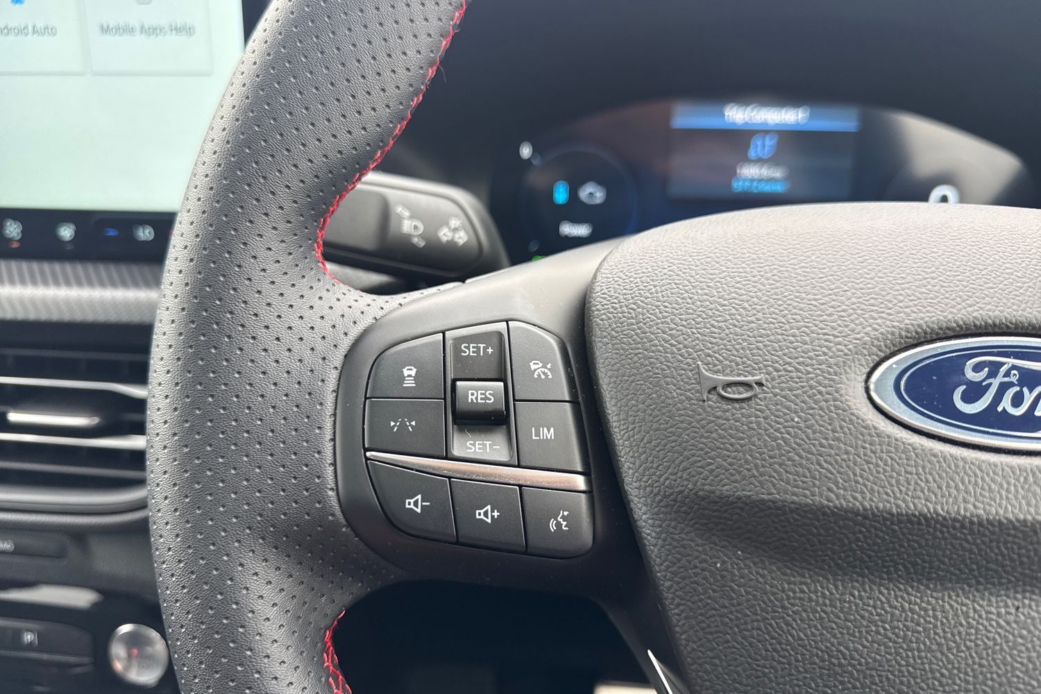 Ford KUGA Photo 30