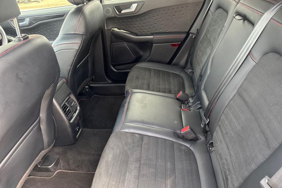 Ford KUGA Photo autoimg-22319eaddd783f474976eb5ac50cdeaeaee4f41b.jpg