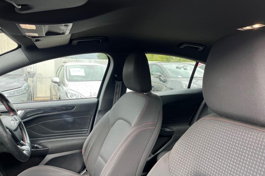 Ford FOCUS Photo autoimg-223cfc84caf707157c4fcef1d6f621d7ee64614f.jpg