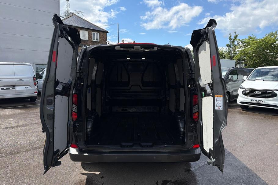 Used Ford TRANSIT CUSTOM WO24FLX 6