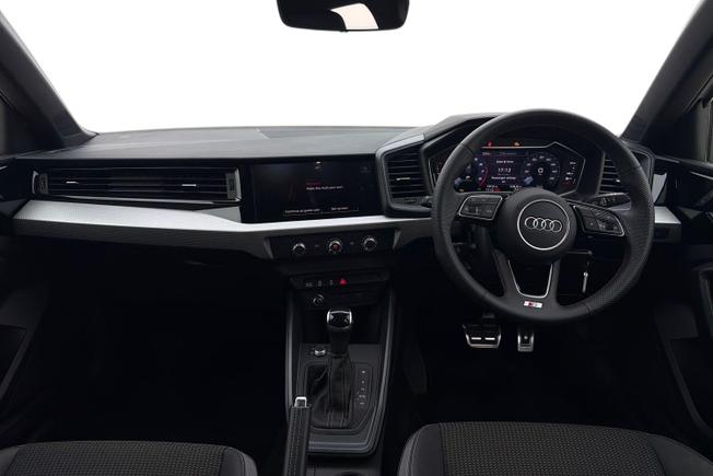 Audi A1 Photo 11