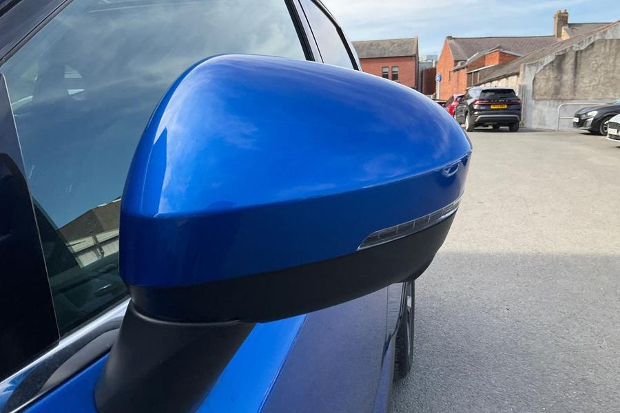 Nissan QASHQAI Photo autoimg-2241f09fd2b37d4049f6dde47840328f137b949e.jpg