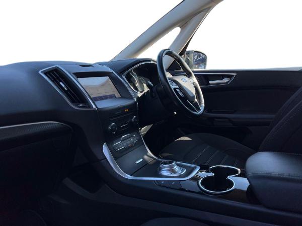 Ford Galaxy Photo autoimg-2245195c7e0f77c74180981f3b1914b0106db6a2.jpg