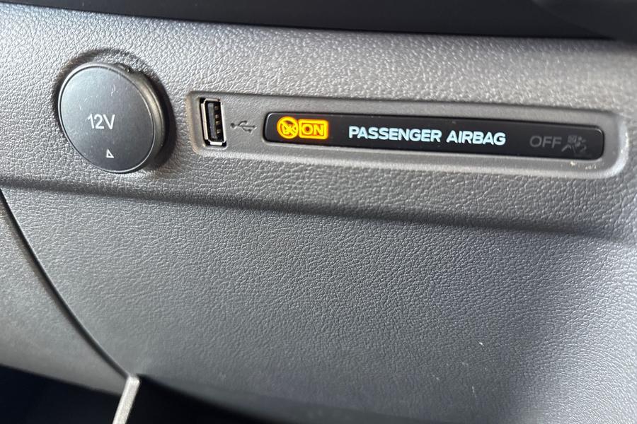 Ford TRANSIT Photo autoimg-224a35d1640575bd130ae3fbfaa0db79c2827065.jpg