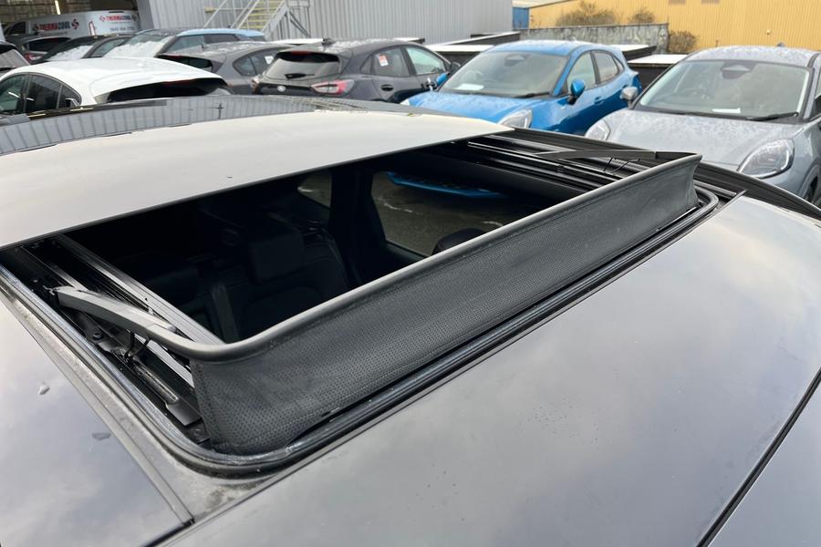 Ford Kuga Photo autoimg-224b4ccfb2c734f0440f7909421277277f8d3271.jpg