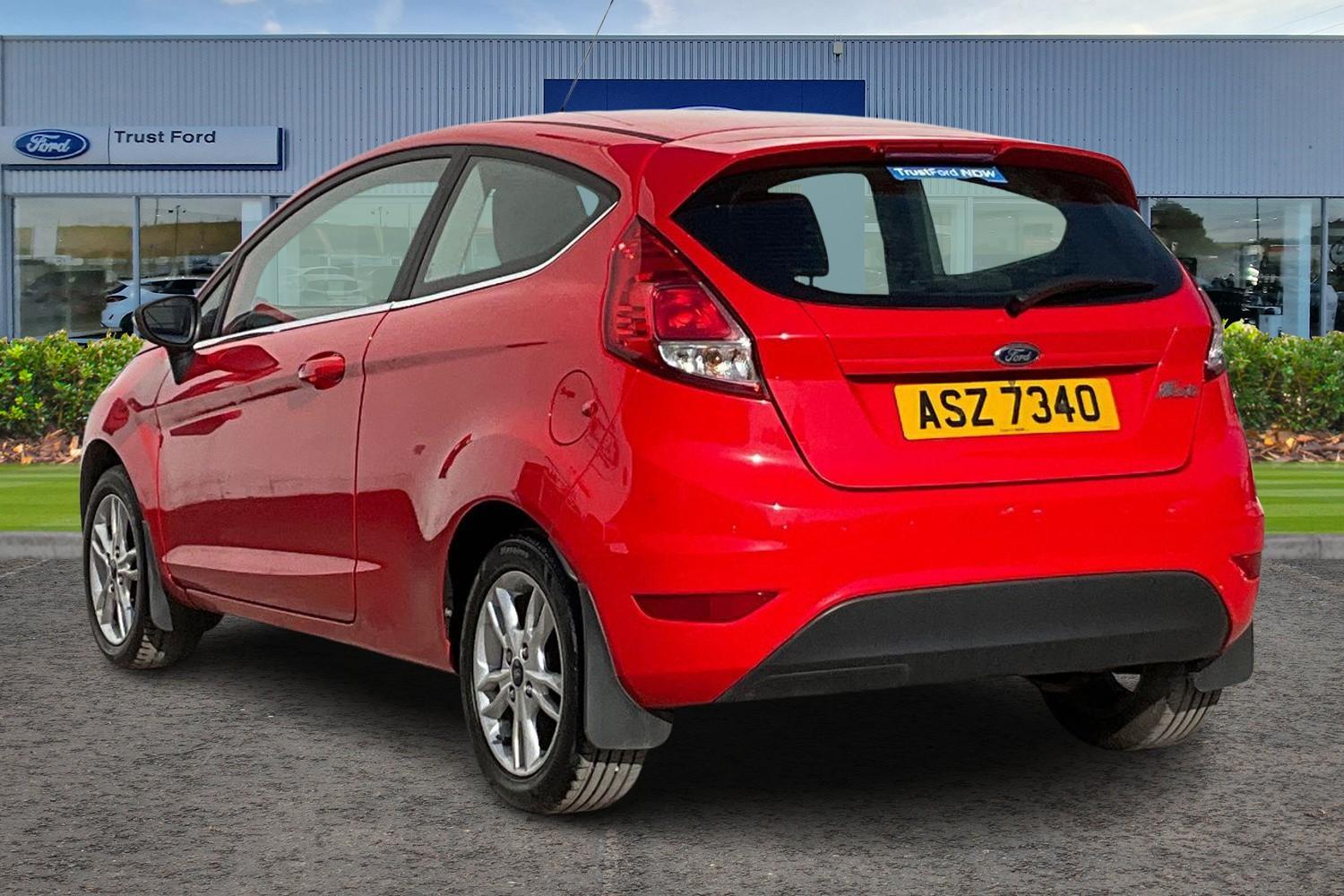 Ford Fiesta Photo 1