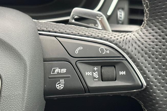 Audi RS5 Photo 17