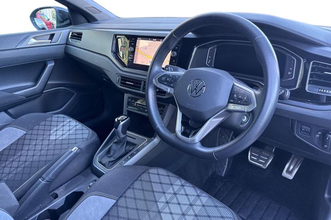 VOLKSWAGEN Taigo Photo 6