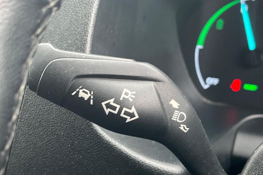 Used Ford E-Transit MC22GZY 25