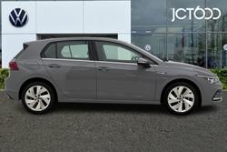 Volkswagen Golf Photo 4