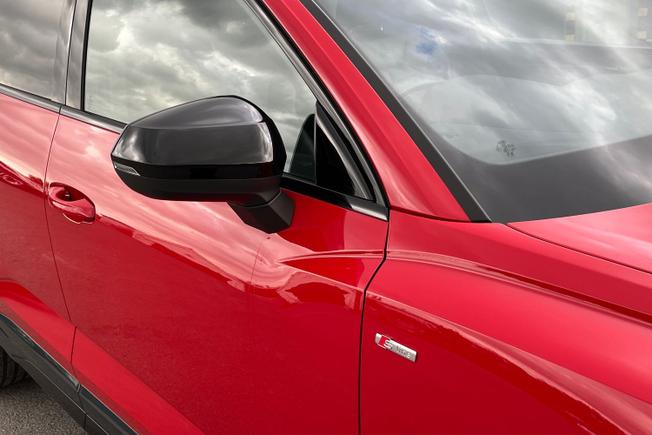 AUDI Q3 Photo 20