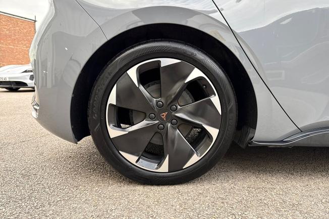 CUPRA Born Photo 21