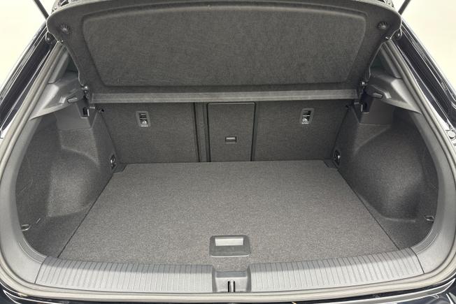 VOLKSWAGEN T-Roc Photo 12
