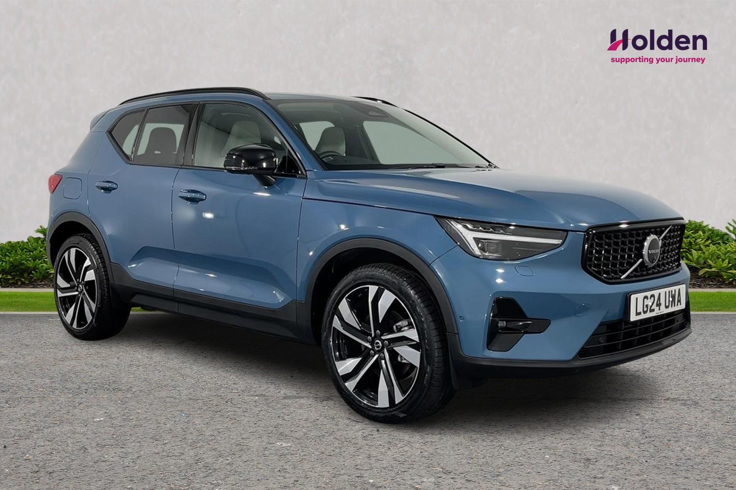 2024 Volvo XC40 Ultimate B3 Mild hybrid Petrol Dark 33 490 12 947 miles Fjord Blue Hylton Gott Volvo