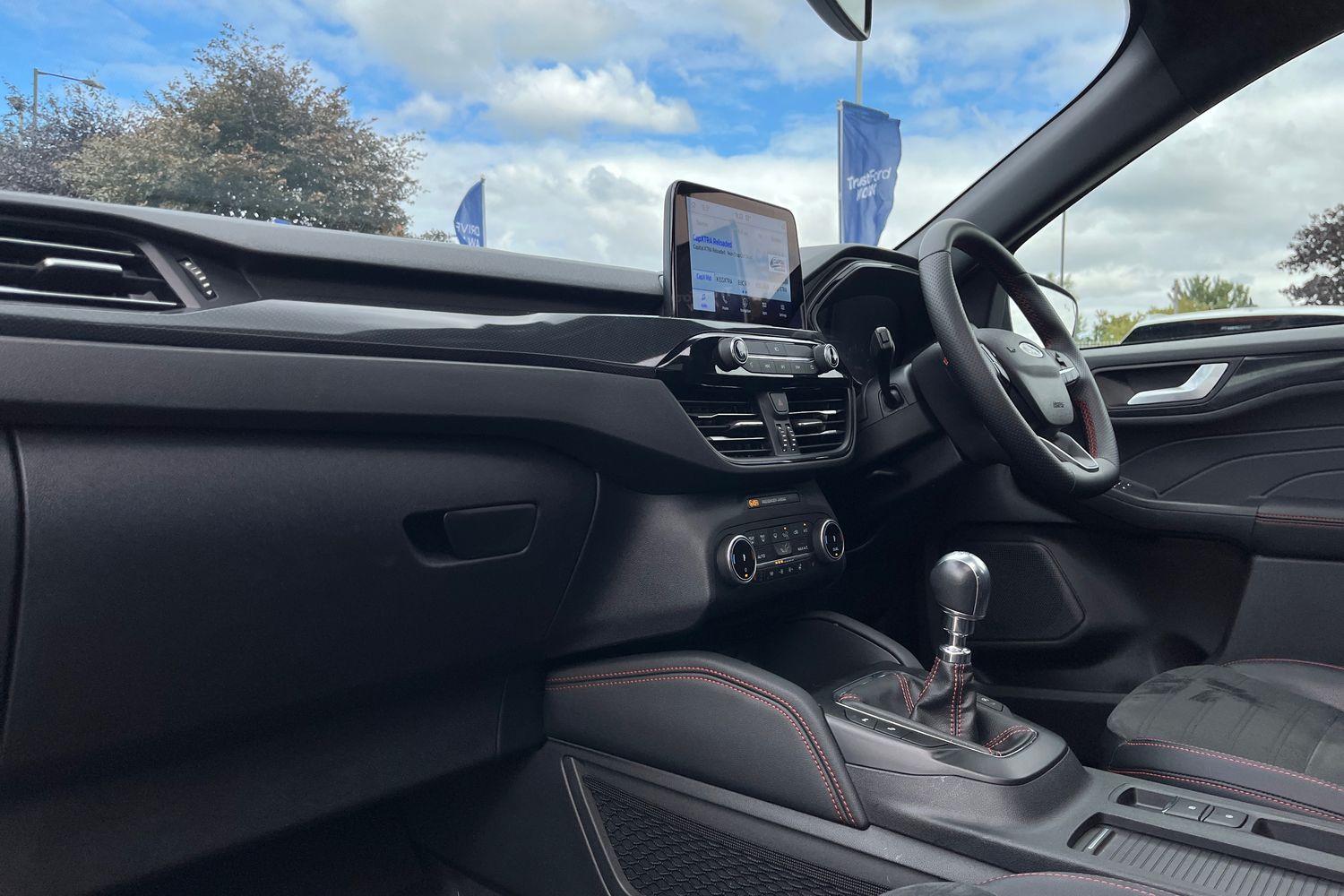 Ford KUGA Photo 17