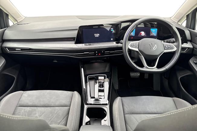 VOLKSWAGEN Golf Photo 10