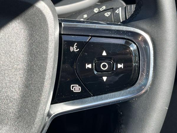 Polestar Polestar 2 Photo autoimg-22620ef5a03288112d3061bd9501c6765ce3382f.jpg