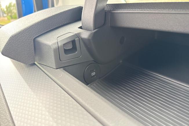 Volkswagen Transporter Photo 45
