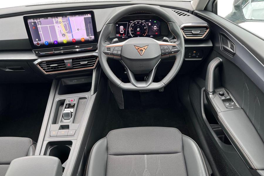 CUPRA Leon Photo autoimg-2264e44253057996318eee749fd74d74face44da.jpg
